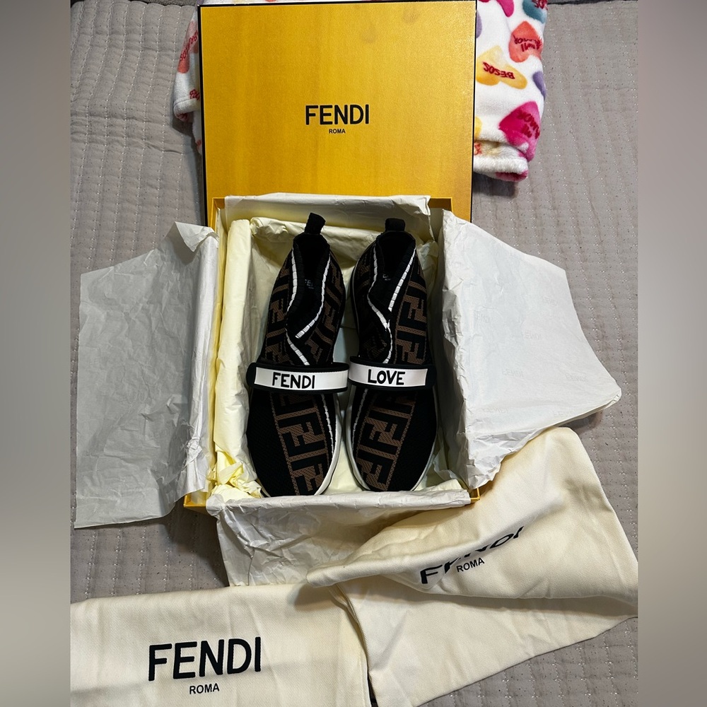 Fendi Love sneakers